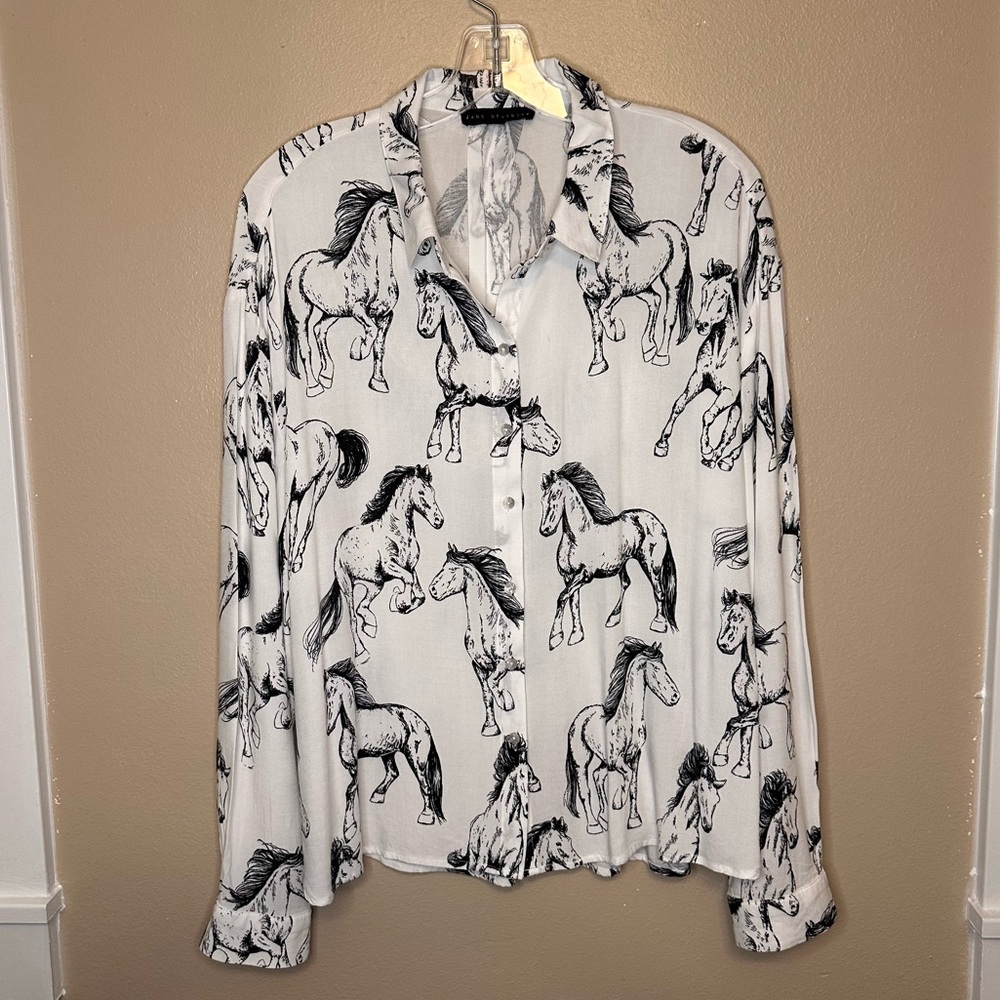 Jane and Delancey White Button-Down Blouse with Black Horse Sketches